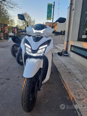 Tnt xcs 125 abs 15cv start & stop garanzia ufficia - Foto 10