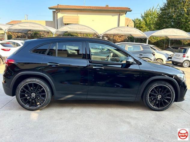 MERCEDES - Classe GLA - 200 d Automatic Premium - Foto 6