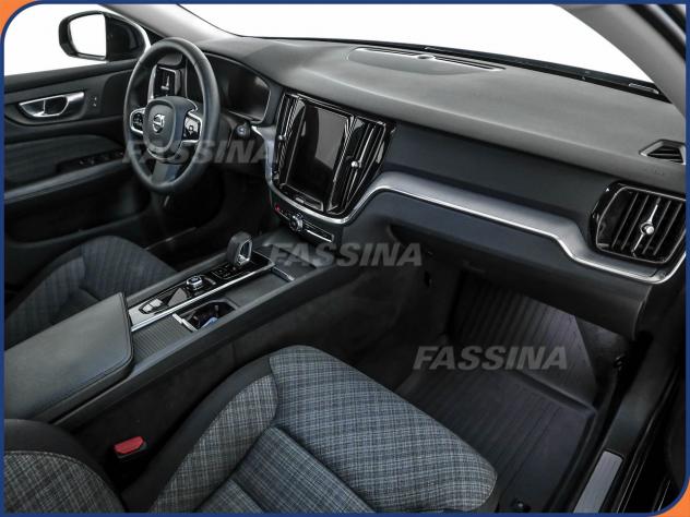 Volvo V60 Cross Country B4 (d) AWD automatico Core - Foto 9