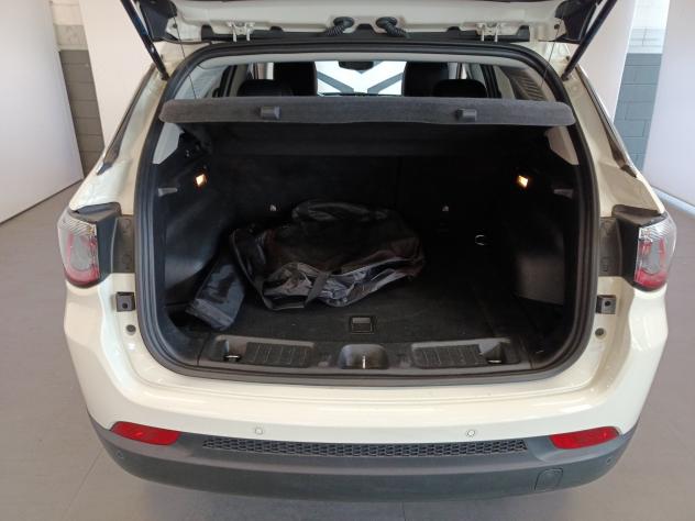 Jeep Compass 4xe 1.3 T4 PHEV 190cv Limited 4xe Auto - Foto 10