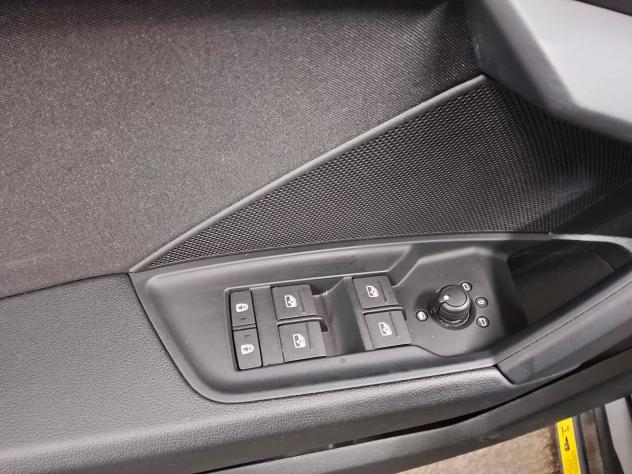 Audi A3 SPB 30 TFSI S line edition*LED VITRUAL CARPLAY** - Foto 8