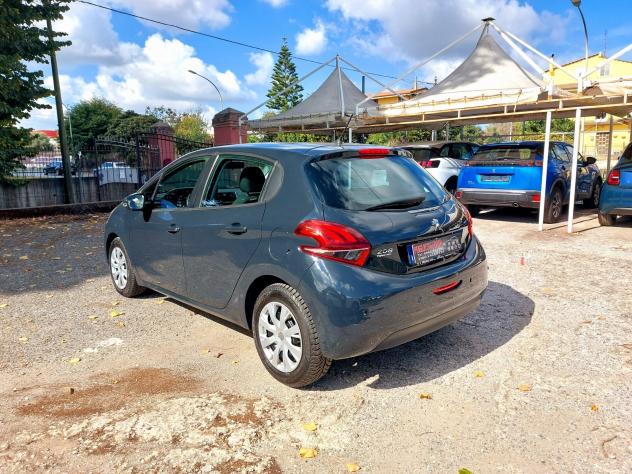 Peugeot 208 1.6 BlueHdi 75 CV 5p. Active - 2018 - Foto 10