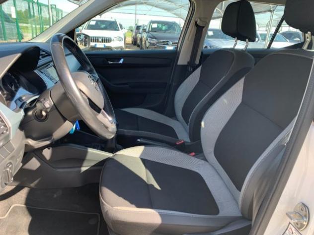 SKODA Fabia 1.4 TDI 90 CV Executive rif. 23731316 - Foto 9