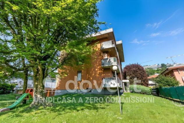 Appartamento di 60 m² con 2 locali in vendita a Laveno-Mombello