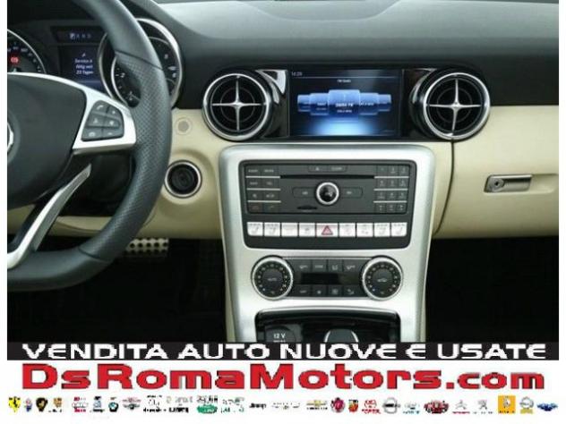 Mercedes-Benz SLC 250 d 9G-TRONIC NAVI FULL LED PANO AIR SCARF PELLE PDC - Foto 6