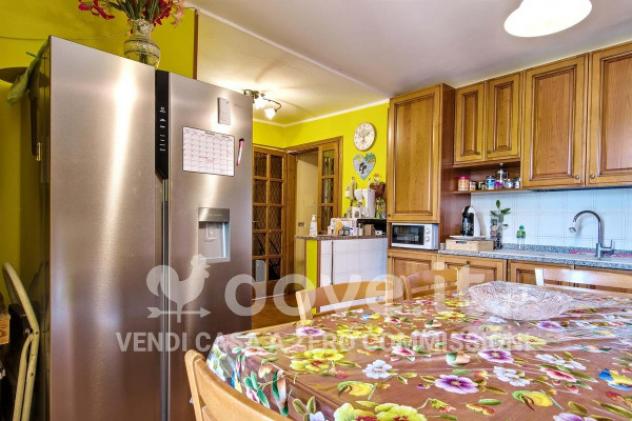 Villa di 320 m² con più di 5 locali e box auto doppio in vendita a Palazzago - Foto 3
