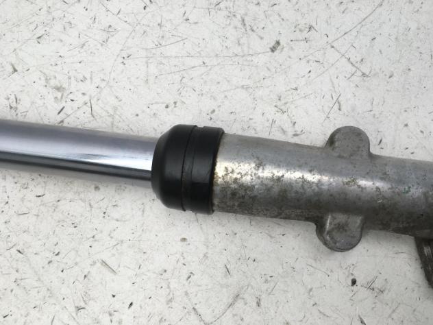 LAVERDA ZUNDAPP KS 175 175 STELO SINISTRO FORCELLA PER RECUPERO PARTI 1981 - Foto 3