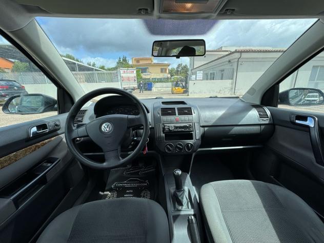 Volkswagen Polo 1.4 Diesel - Foto 9