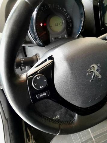 PEUGEOT 108 VTi 68 5 porte Allure rif. 23878347 - Foto 10