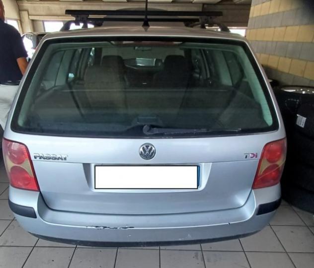 VOLKSWAGEN Passat 1.9 TDI/130 CV rif. 23935626