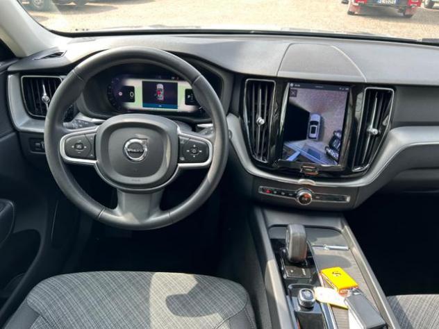 VOLVO XC60 B4 (d) AWD automatico MOMENTUM rif. 24101685 - Foto 8
