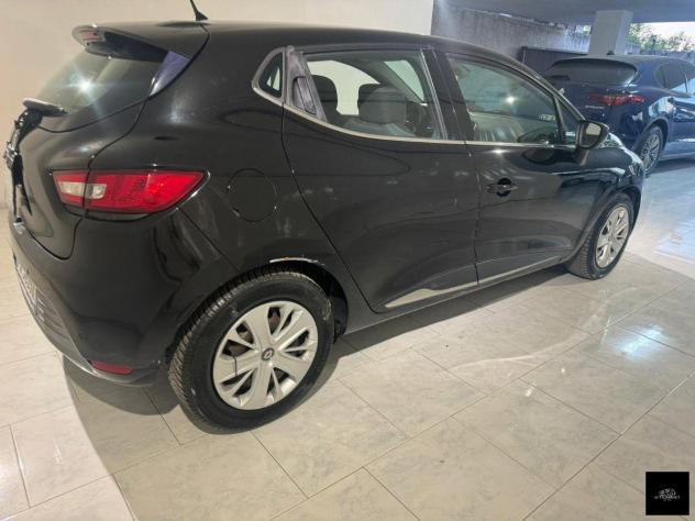 RENAULT CLIO 2018 1.5 DCI 75 CV X NEOPATENTATI - Foto 4