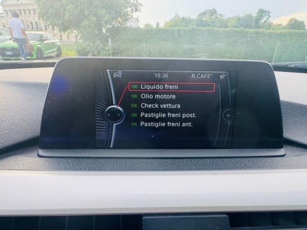 BMW 320 d Touring Business aut. rif. 24111422 - Foto 10