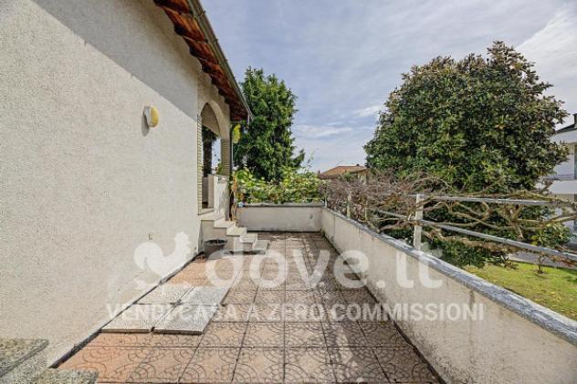 Casa indipendente di 367 m² con più di 5 locali in vendita a Tradate - Foto 13