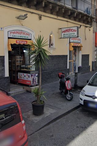 PANETTIERE PRATICO CERCASI