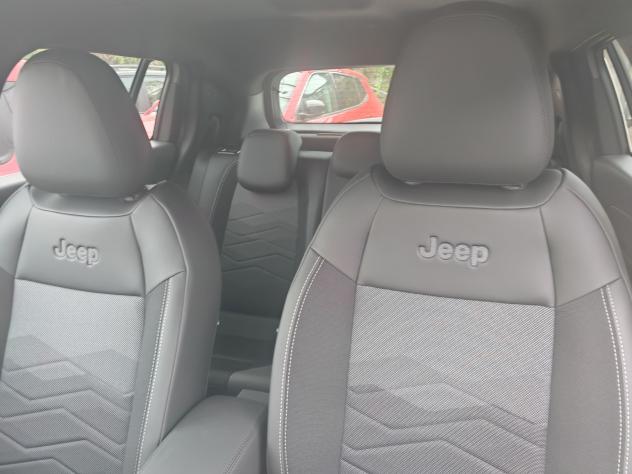 Jeep Avenger Avenger 1.2 turbo Summit fwd 100cv - Foto 7