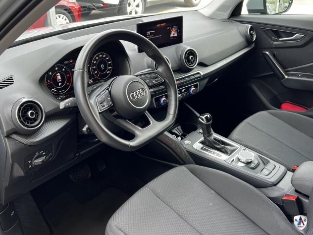 Audi Q2 35 TDI quattro S tronic Business - Foto 9