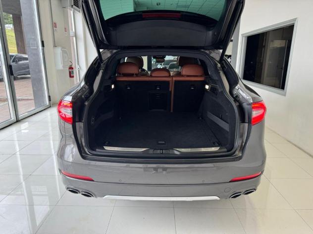 MASERATI - Levante - V6 Diesel 275 CV AWD Granlusso - Foto 9