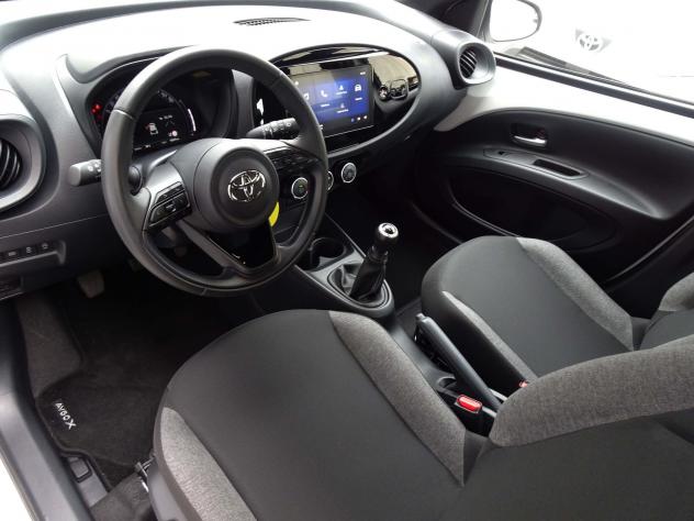 Toyota Aygo X 1.0 VVT-i 72 CV 5 porte Active - Foto 6