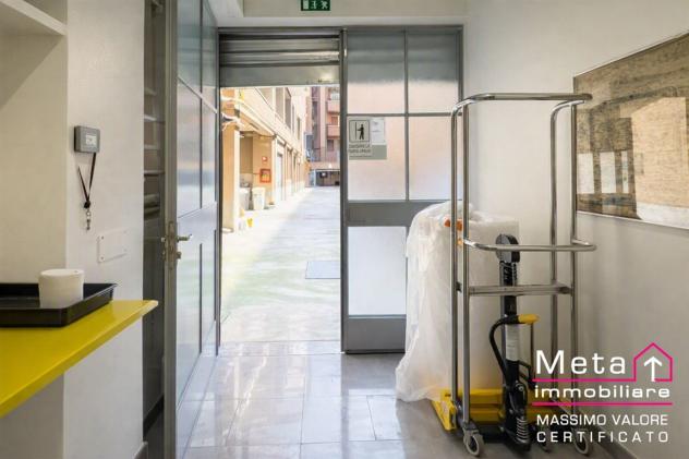 LABORATORIO/UFFICIO DI 193 M² CON DOPPIO INGRESSO - Foto 18