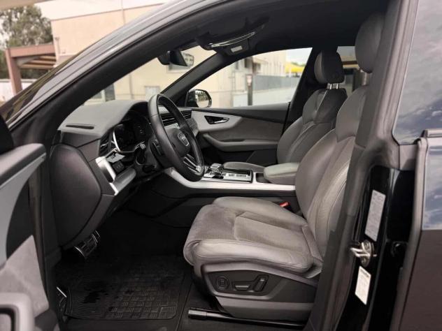 Audi Q8 50 TDI TOTAL BLACK/23" RSQ8/PELLE/S-LINE - Foto 7