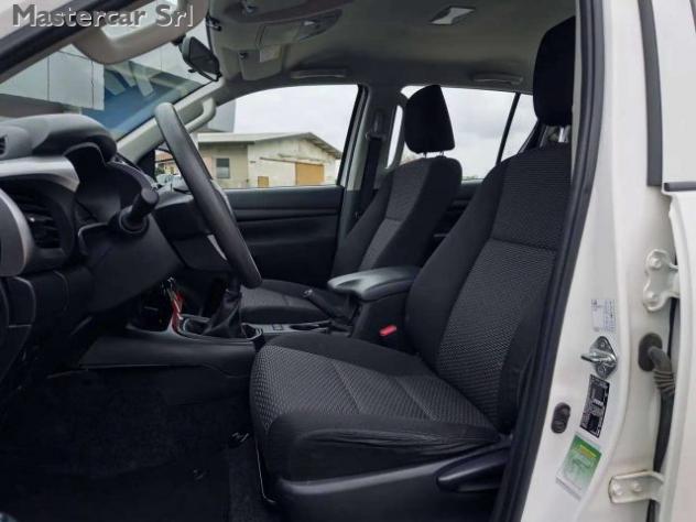 TOYOTA Hilux Hilux IV 2.4 d-4d double cab Comfort 4wd - GF290HN rif. 23943515 - Foto 8