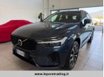 VOLVO XC60 B4 (d) AWD automatico Plus Dark rif. 23825782