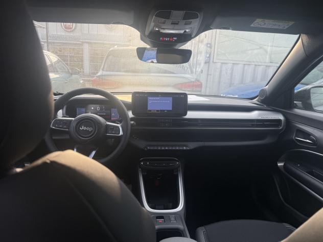 Jeep Avenger e-Hybrid 1.2 MHEV e-Hybrid Turbo Summit KM0 - Foto 5