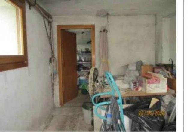 Immobile in asta di 358 m² con più di 5 locali e box auto in vendita a Pieve di Soligo - Foto 7