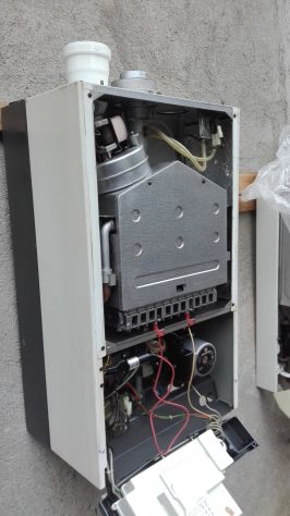 Caldaia BAXI LUNA 240 FI CAMER STAGNA GAS METANO - Foto 3