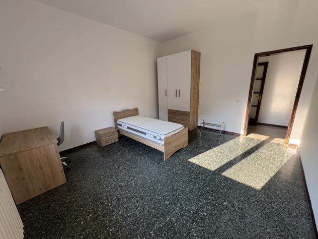 Stanza in appartamento in affitto a Novara - Foto 2