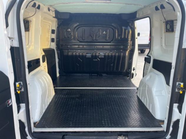FIAT Doblo Doblò 1.6 MJT 105CV SX 3 posti IDEALE PER ANIMALI rif. 24109621 - Foto 9