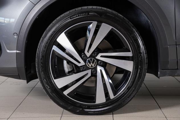 Volkswagen T-Roc 1.0 TSI R-Line 110CV - Foto 6
