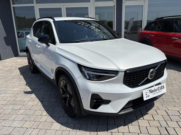 Volvo XC40 B3 automatico Plus Dark - Foto 3