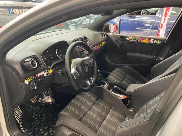 Volkswagen Golf 2.0 TDI 140CV DPF 5p. Highline - Foto 9