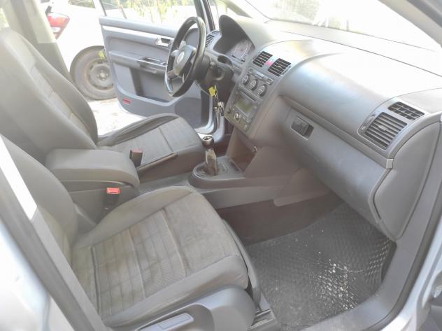 Volkswagen Touran 2006 1.9 TDI 105CV 7 POSTI - Foto 5