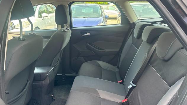 Ford Focus 1.6 TDCi 115 CV SW Business - Foto 9
