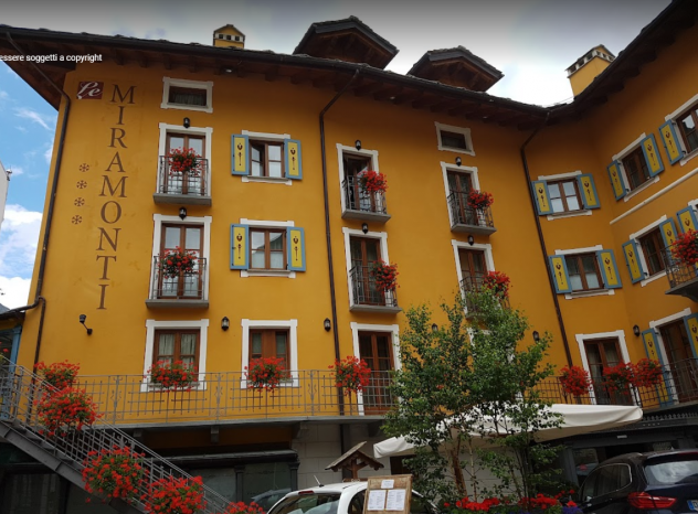 Cameriera ai Piani / Housekeeping