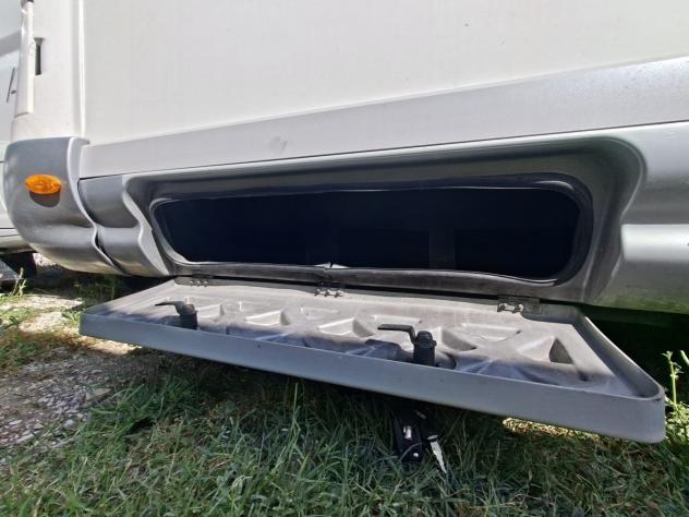 CAMPER ELNAGH DUCATO SEMINTEGRALE SEMIDINETTE BASCULANTE LETTO MATRIMONIALE GARAGE CLIMATIZZATORE FOTOVOLTAICO CAMPEGGIO USATI GENERALI 1690 - Foto 8