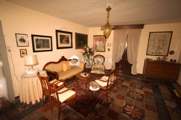 CASA INDIPENDENTE di 20 vani e di 500 mq (GODEGA DI SANT'URBANO) rif. GG56_6 - Foto 6