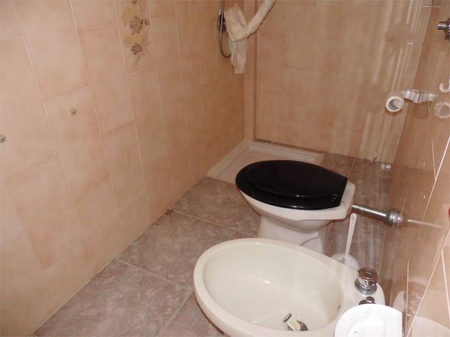 V000605 - VENDESI VILLINO DA 30 MQ E 230 MQ SPIAZZALE - Foto 4