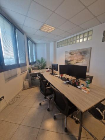 Immobile di 200 m² in affitto a Saronno - Foto 5