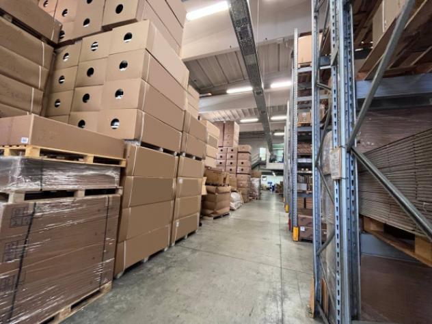 Immobile di 2100 m² con 3 locali in vendita a Brescia - Foto 12