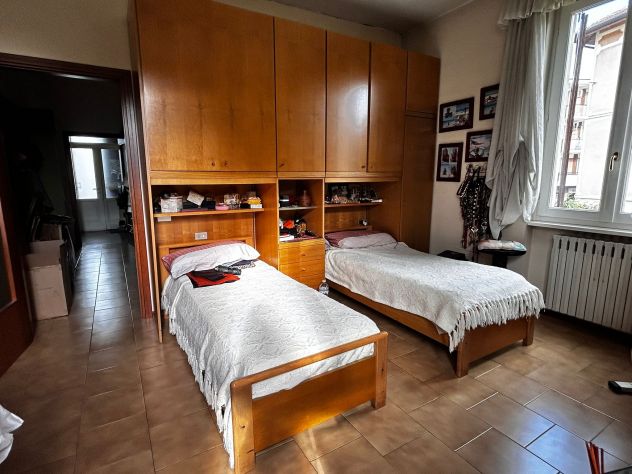 ARREDAMENTO MASSICCIO - Foto 6