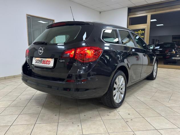 Opel Astra Sports Tourer 1.7 CDTI Cosmo 110cv - Foto 5