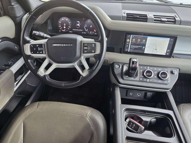 Land Rover Defender 3.0d i6 mhev X-Dynamic SE awd 200cv auto - Foto 9