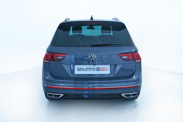 Volkswagen Tiguan 2.0 TDI SCR 150 cv R-Line DSG / ACC - Drive Assistence Pack - Cerchi 19" - Park Assist - Fari LED Performance - Videocamera per retr - Foto 5