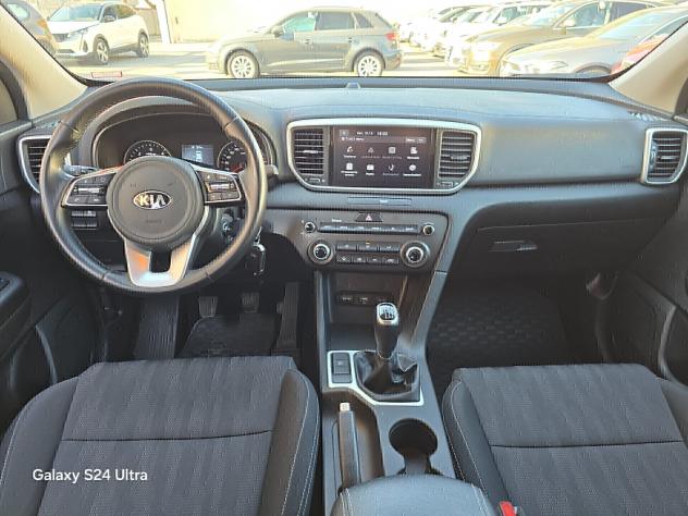 Kia Sportage 1.6 CRDI 136 CV 2WD HYBRID Urban - Foto 7