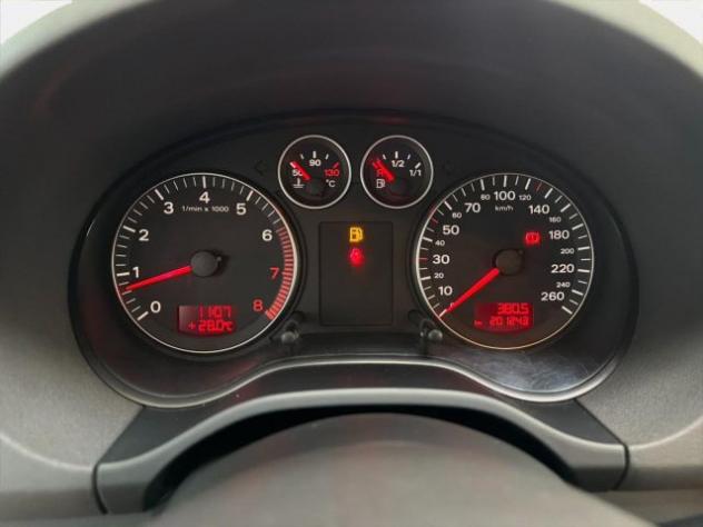 AUDI A3 SPB 1.4 16V TFSI Ambition rif. 24072078 - Foto 9