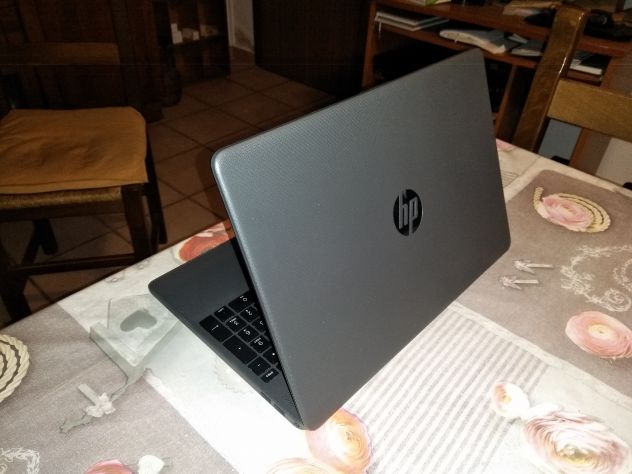 HP NOTEBOOK G8 255 CPU 3020e RAM 8 GB Disco SSD 256 GB - NUOVO - - Foto 5